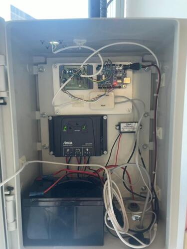 Parte-interna-de-la-estacion-meteorologica-Granada-2024